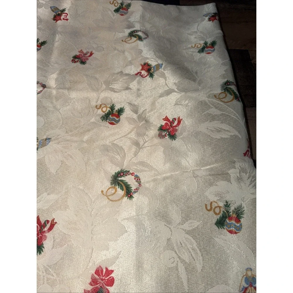 Vintage Christmas Tree Tablecloth Oblong Ivory‎ Satin Holiday Festive 58
